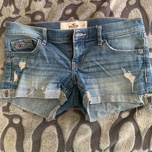 Hollister Jean shorts size 25
